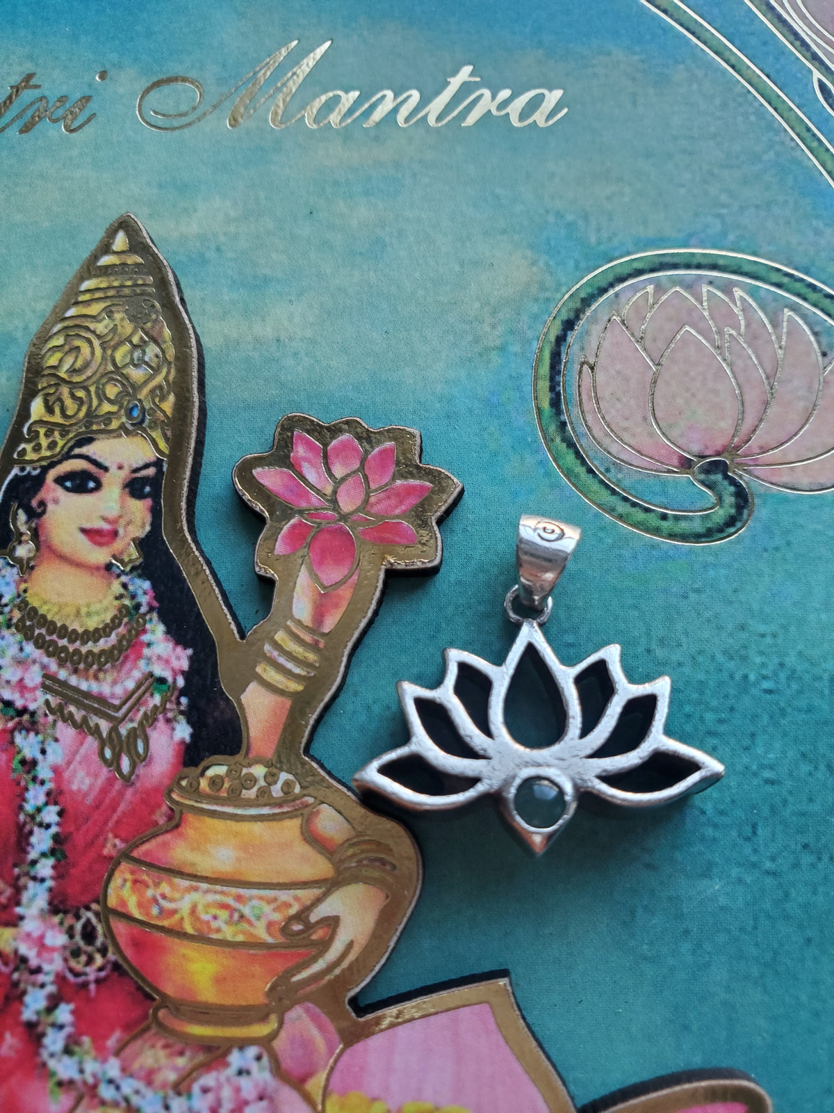Maha Laxmi Gayatri Mantra Pendant